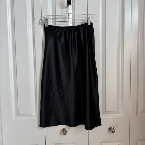 Calvin Klein Black Slip Small - Picture 3 of 7